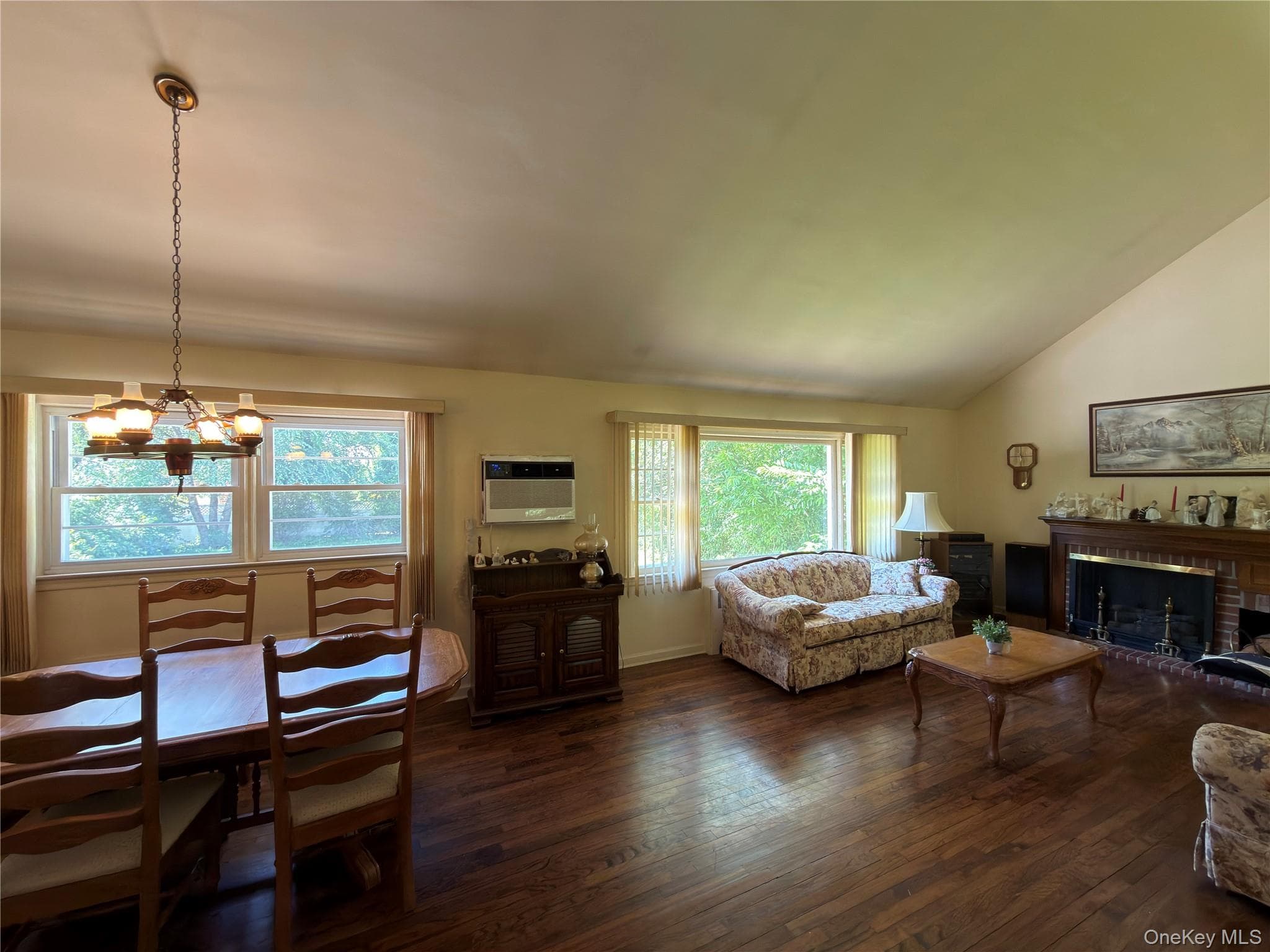 411 Cornwell Avenue thumbnail 6