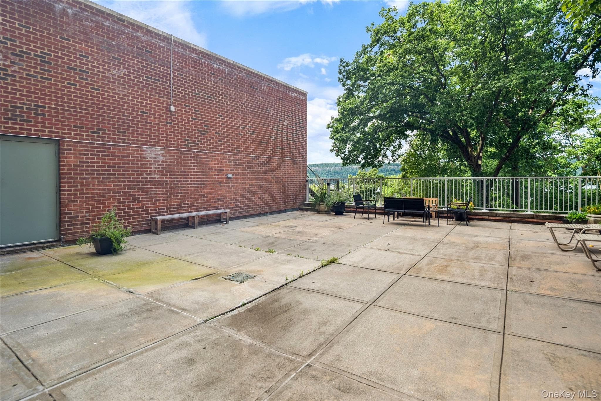 2575 Palisade Avenue Unit: 3J thumbnail 21