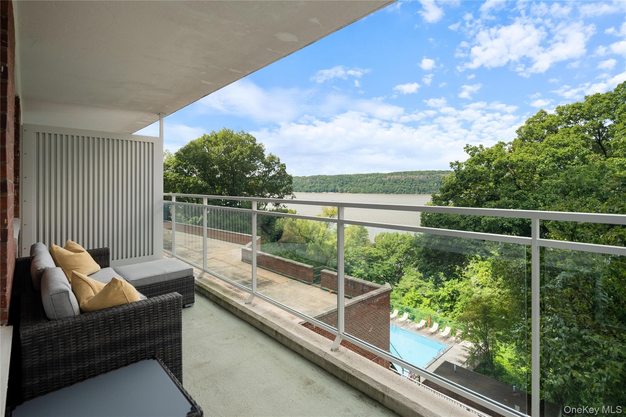 2575 Palisade Avenue Unit: 3J, Bronx