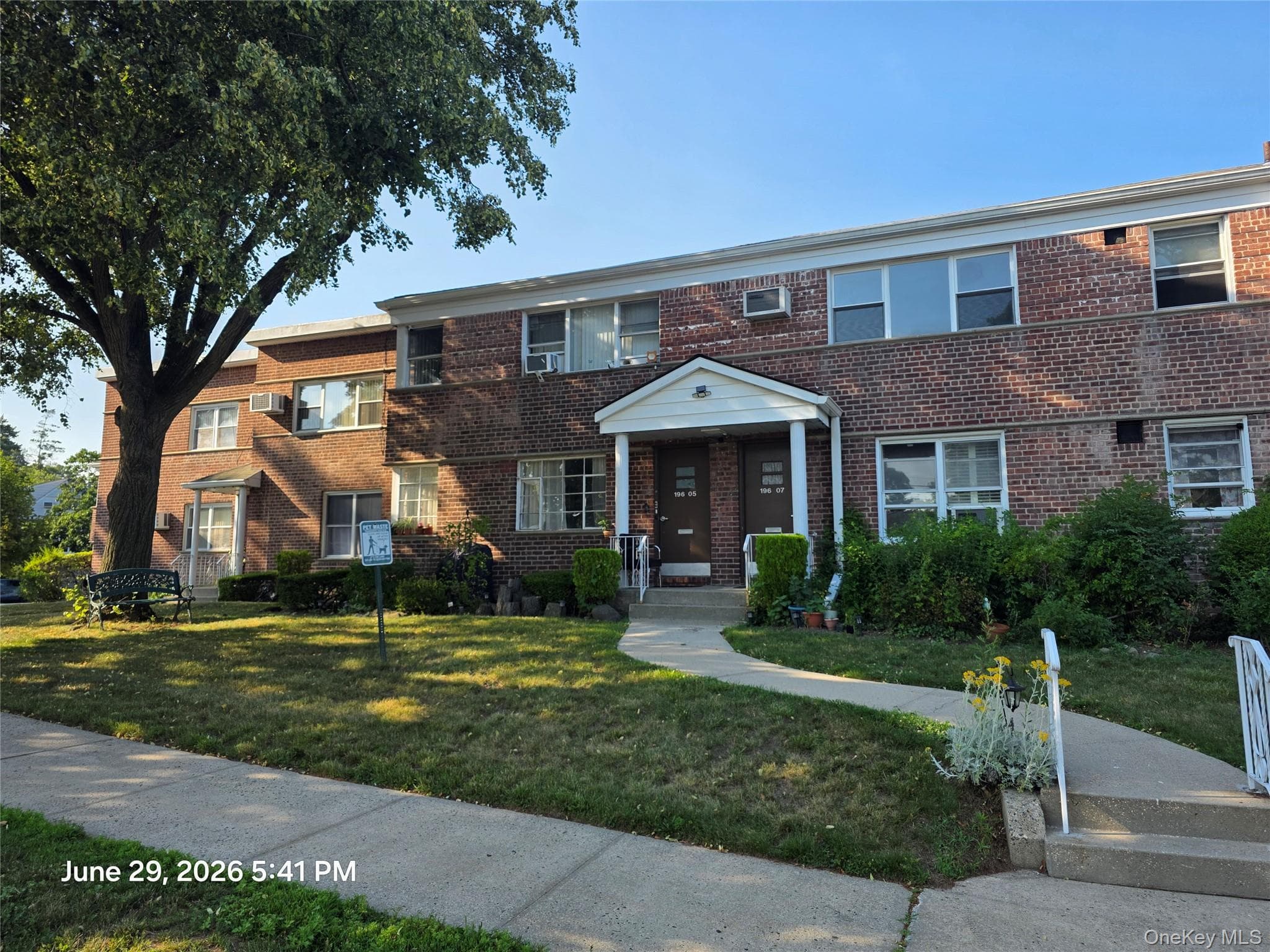19607 Dunton Ave AVE Unit: 1C thumbnail 2