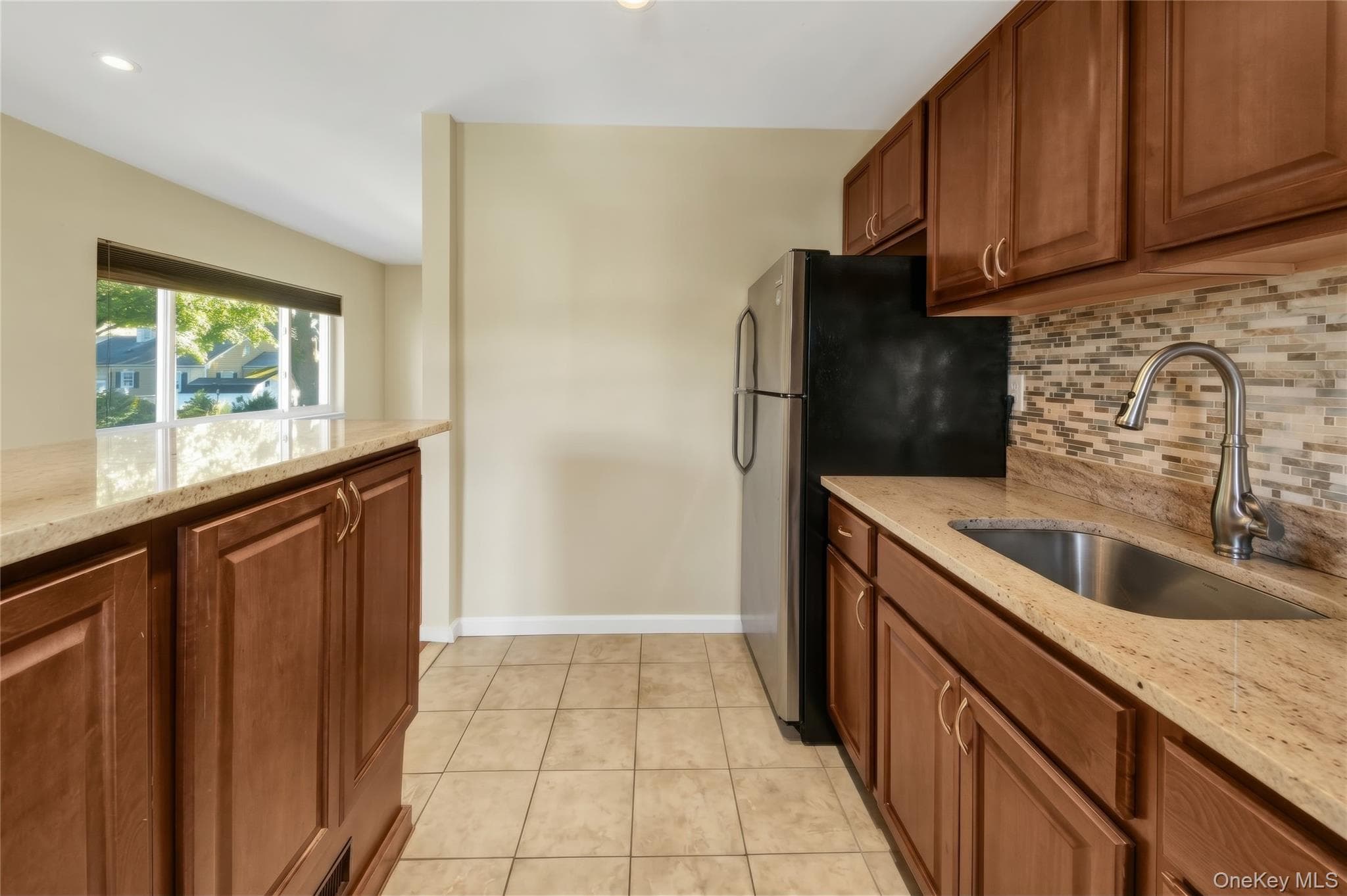 838 Pelhamdale Avenue Unit: 2P thumbnail 8