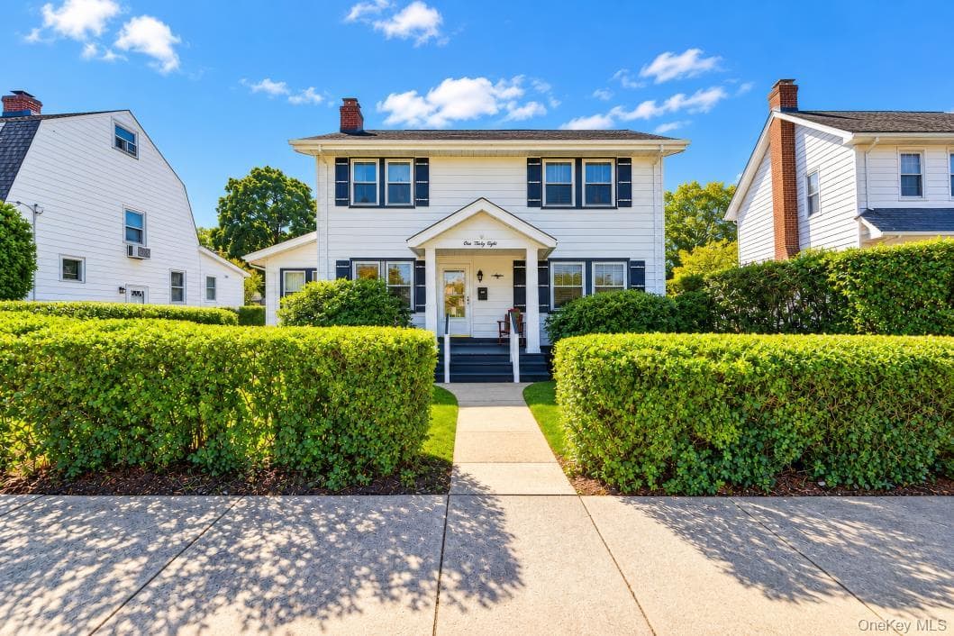 138 Morsemere Avenue, Yonkers