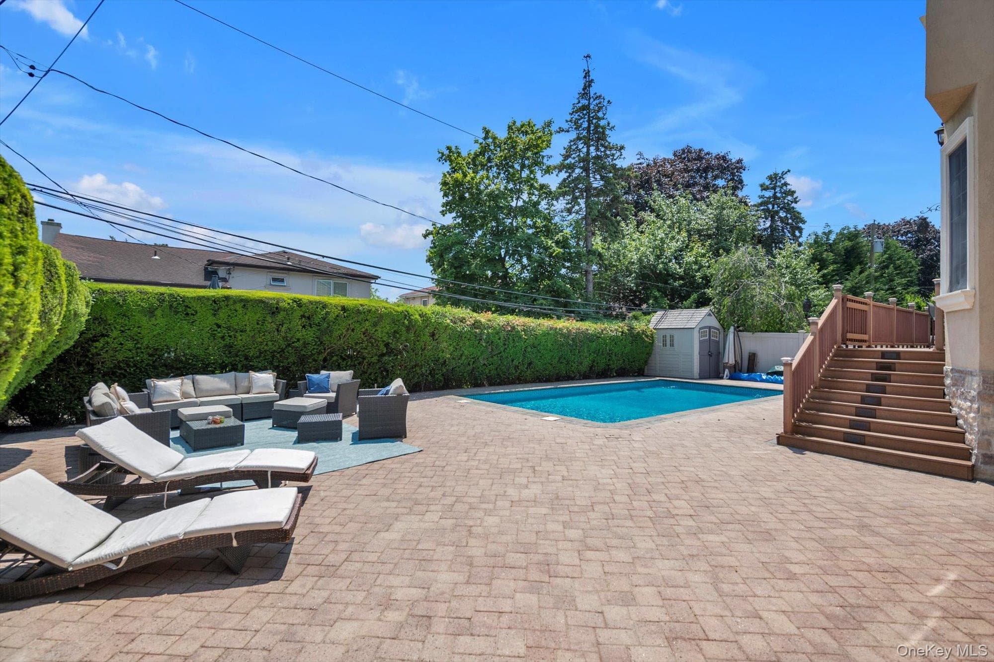 760 Hillcrest Place thumbnail 26