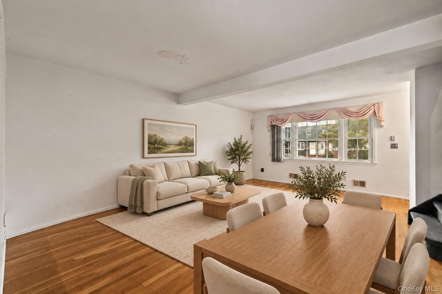 44 Gladys Drive thumbnail 7