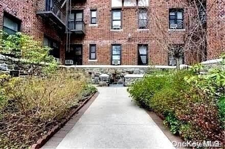 160-15 Powells Cove Boulevard Unit: D203 thumbnail 12