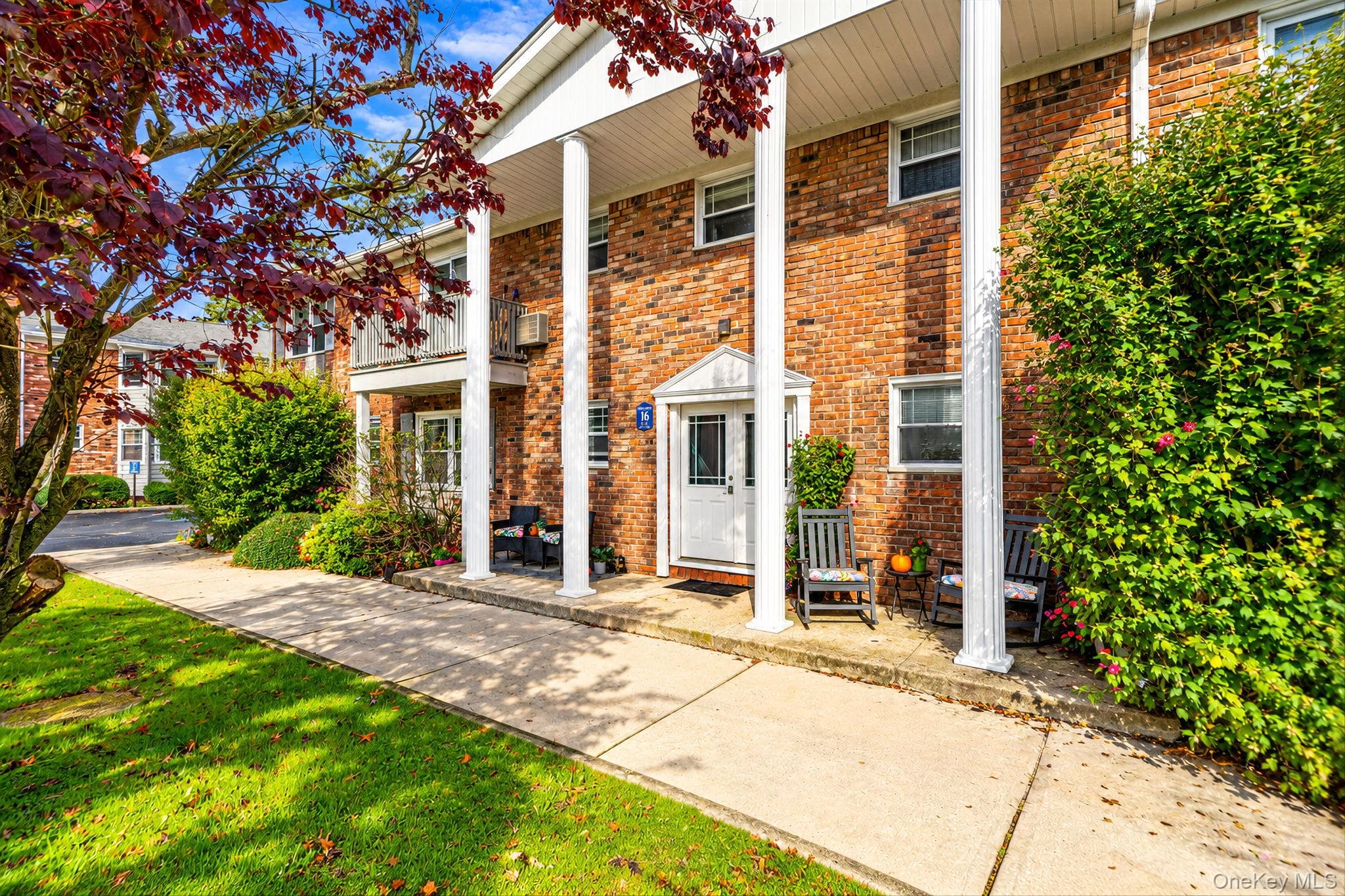 219 Fairharbor Drive Unit: 219 thumbnail 2