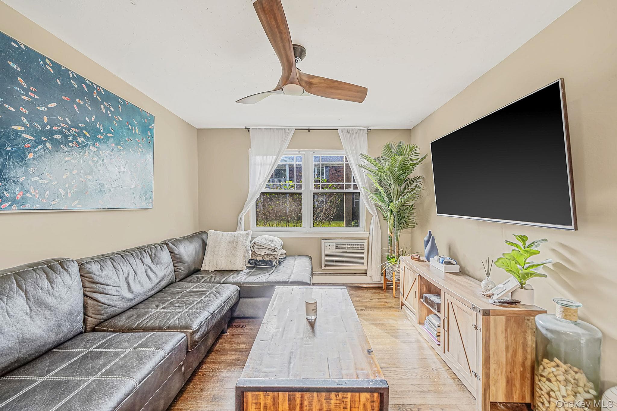 219 Fairharbor Drive Unit: 219 thumbnail 10