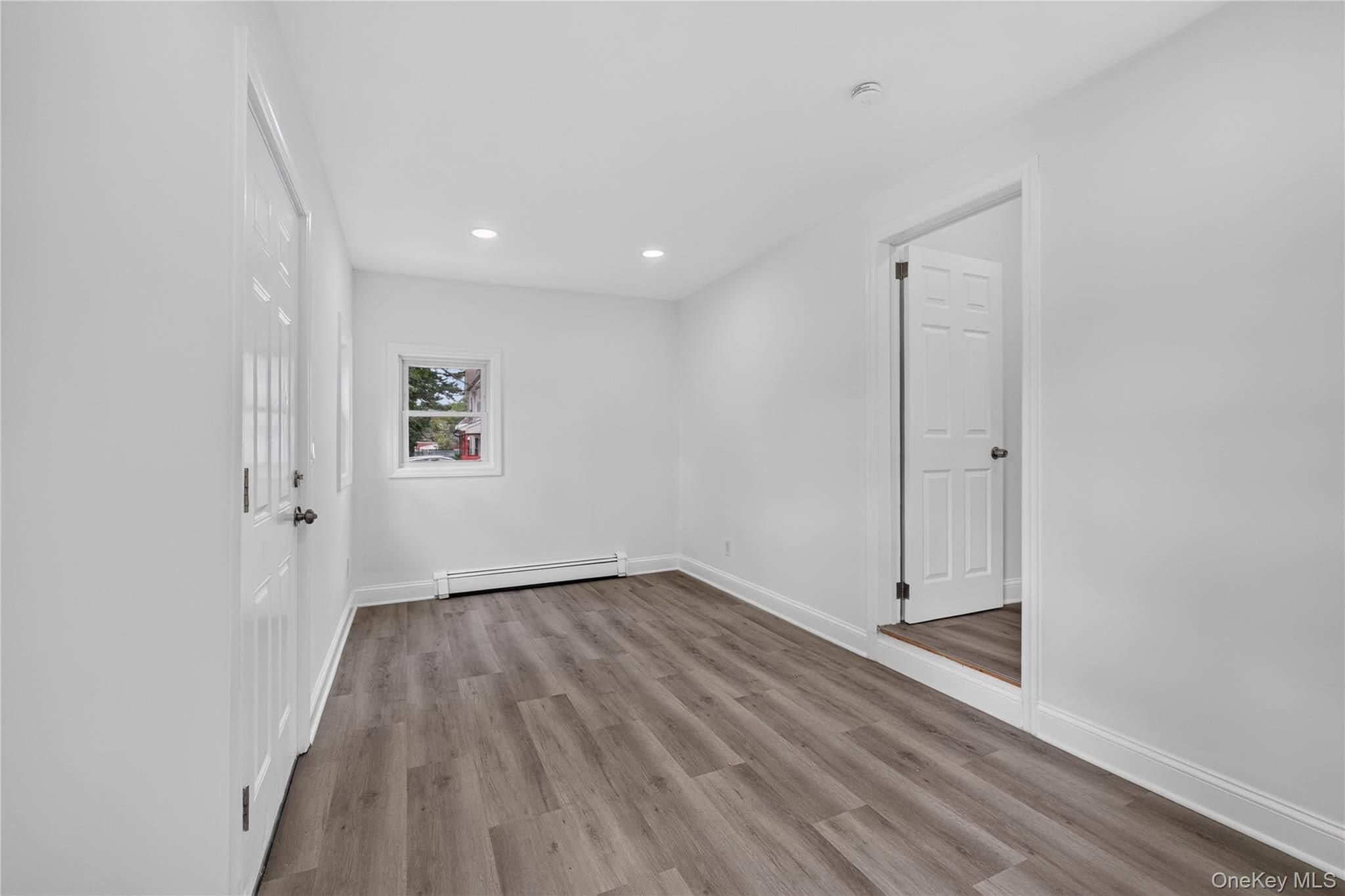 75 Apricot Street thumbnail 5