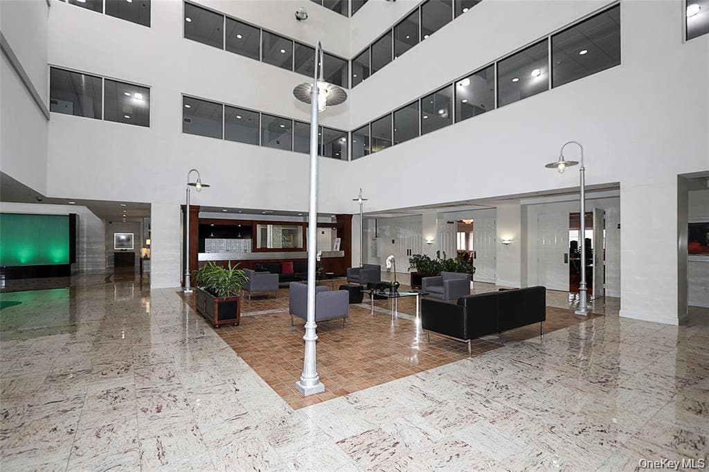 100 Harbor View Drive Unit: 251 thumbnail 6