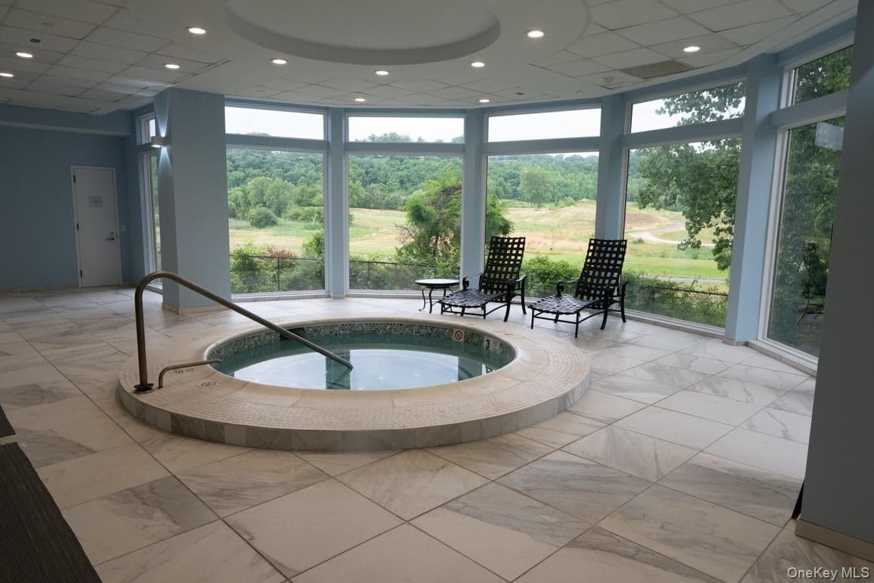 100 Harbor View Drive Unit: 251 thumbnail 32