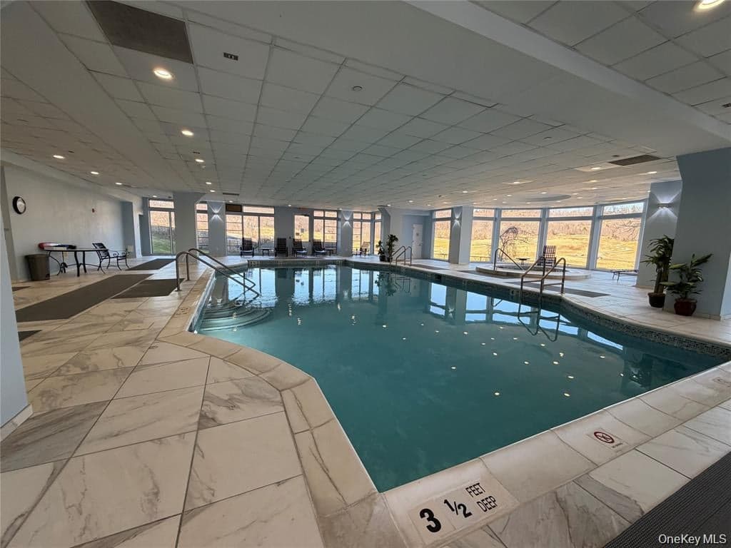 100 Harbor View Drive Unit: 251 thumbnail 34