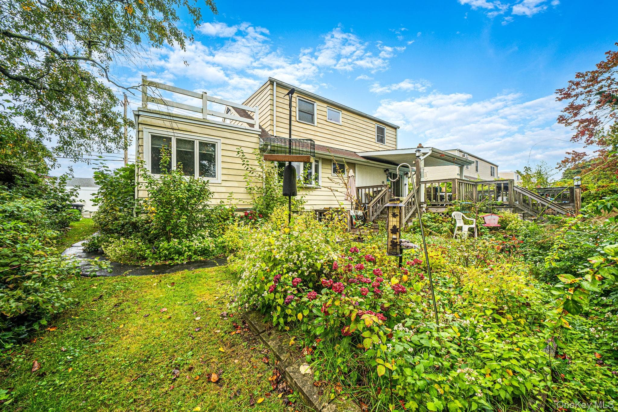 99 Deer Lake Drive thumbnail 22