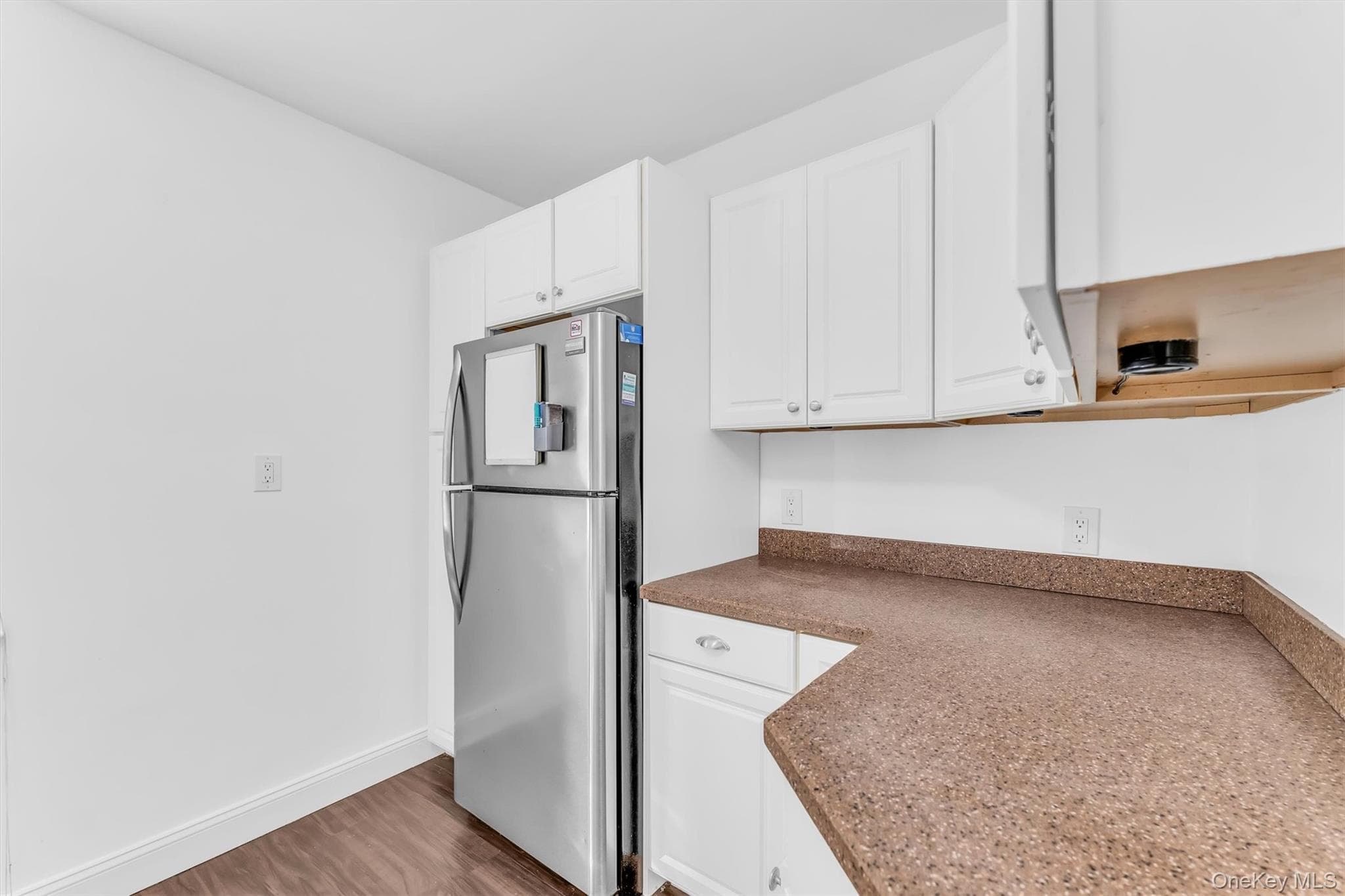 36 Cathedral Avenue Unit: 2D thumbnail 12