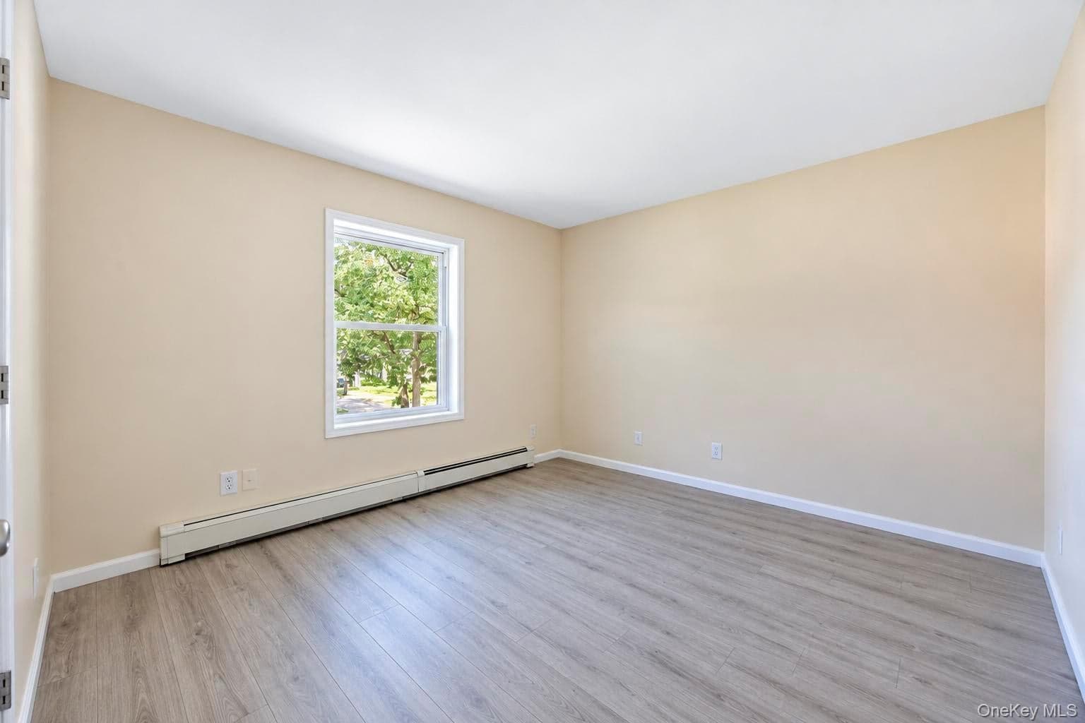 84 Arlington AVE thumbnail 18