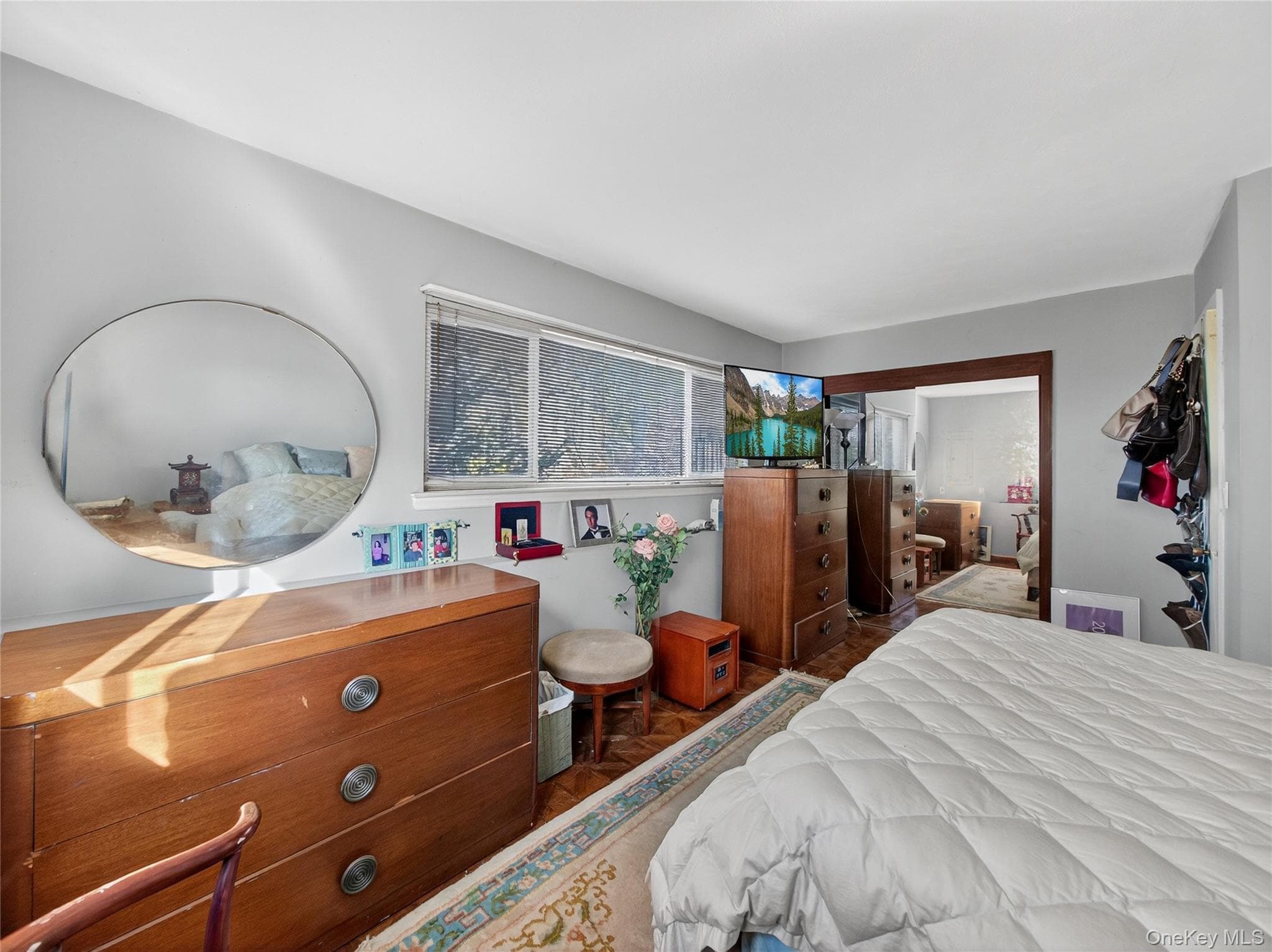 450 Valentine Avenue thumbnail 30