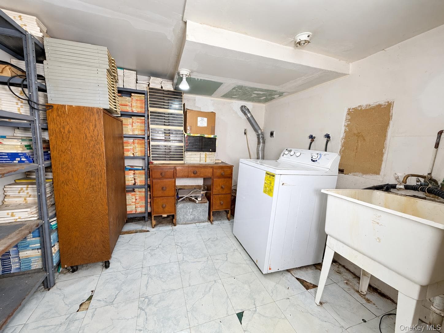 103 E Saint Marks Place thumbnail 29