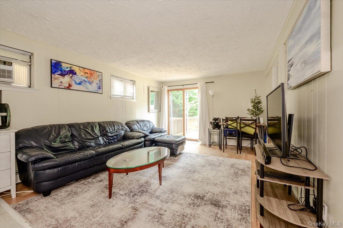 73 Cherokee Avenue thumbnail 15