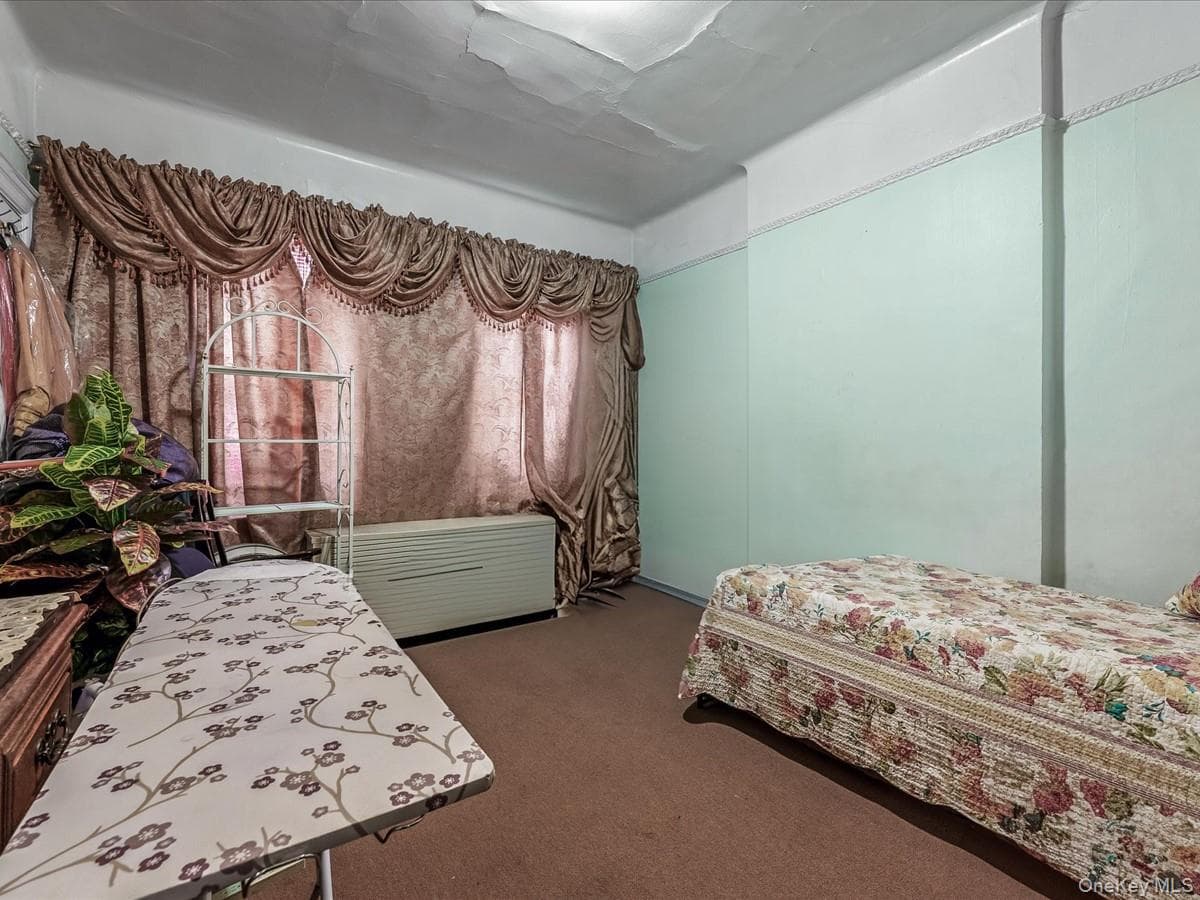 562 Rogers Avenue thumbnail 11