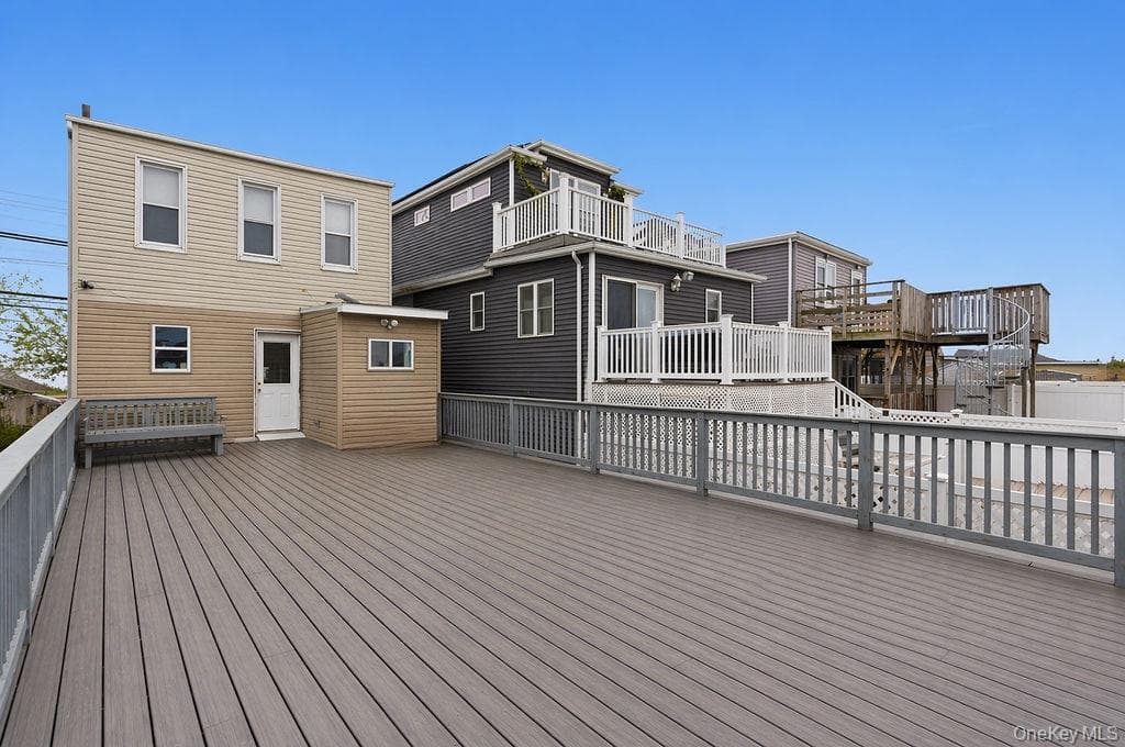 550 Cross Bay Boulevard thumbnail 23