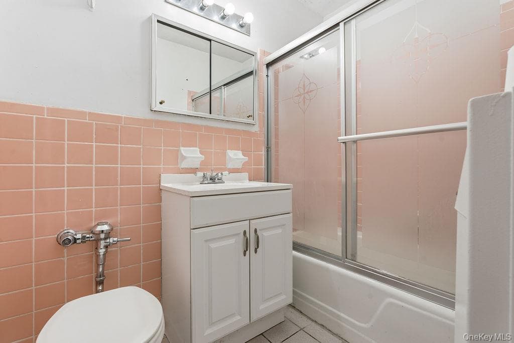 153-25 88th Street Unit: 4N thumbnail 8
