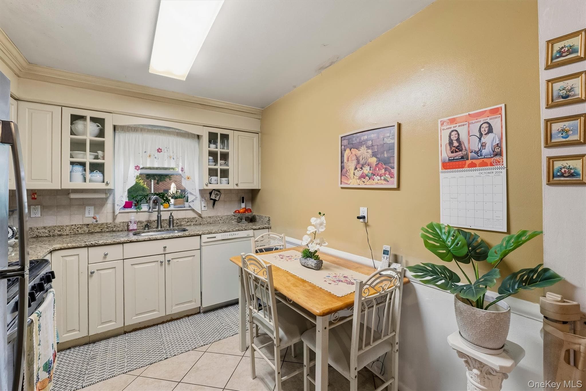 135 South Highland Ave AVE Unit: 3B3 thumbnail 18