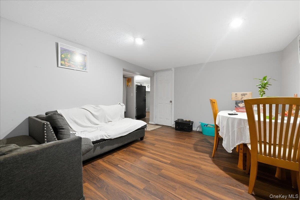 1127A Bay Shore Avenue Unit: A thumbnail 26