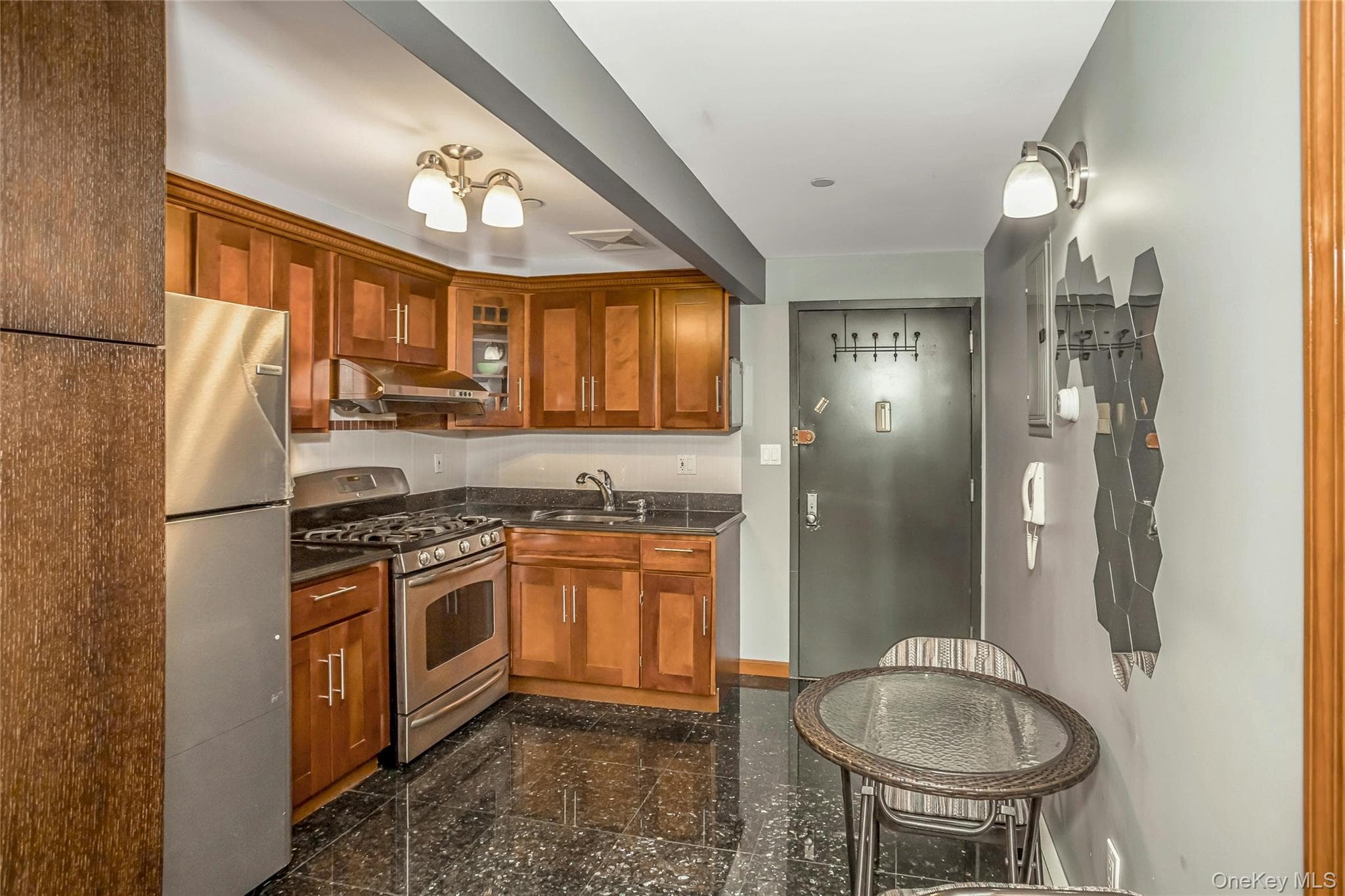 40-40 68th Street Unit: 4D thumbnail 6