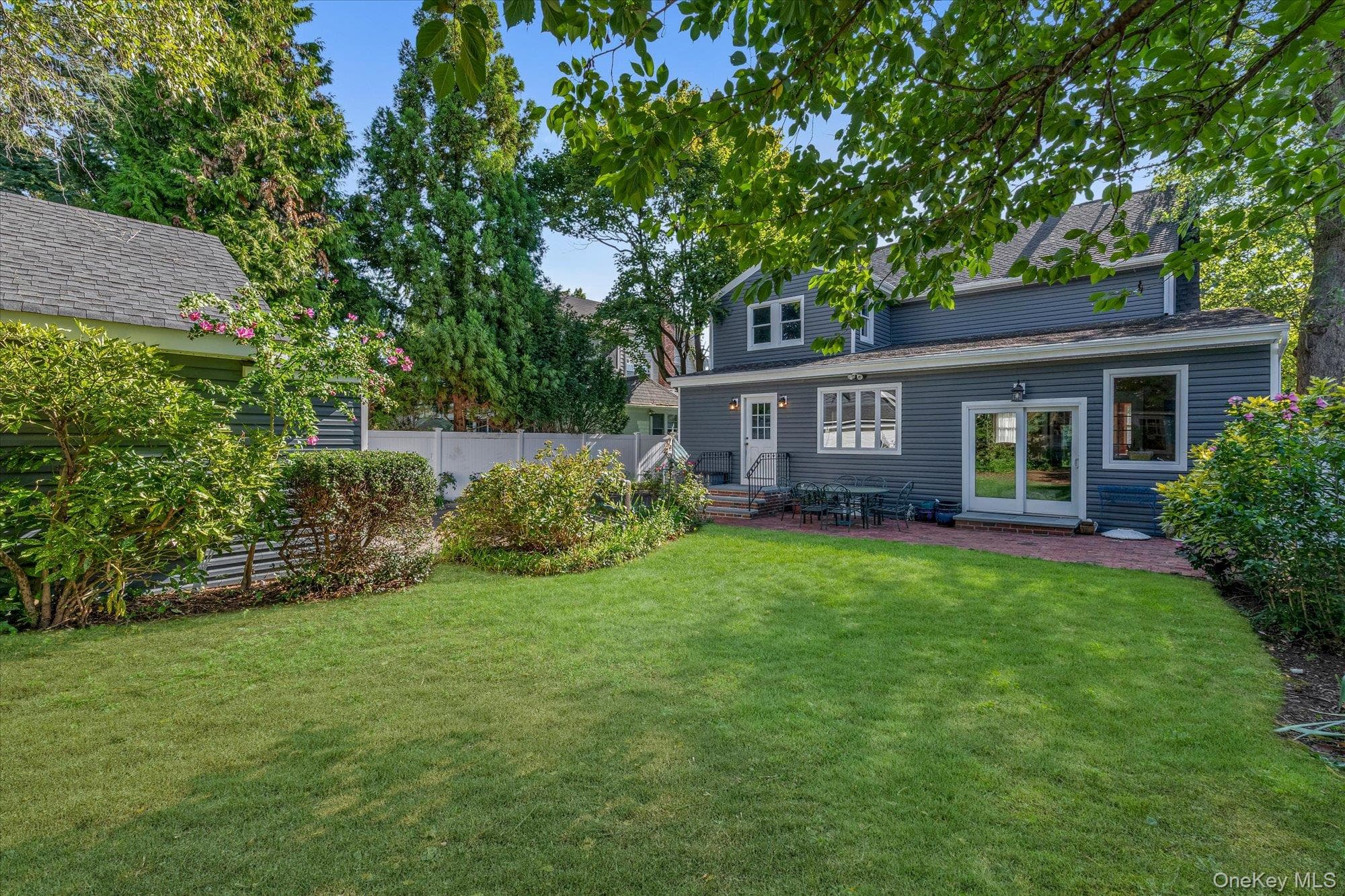 238 Burtis Avenue thumbnail 23