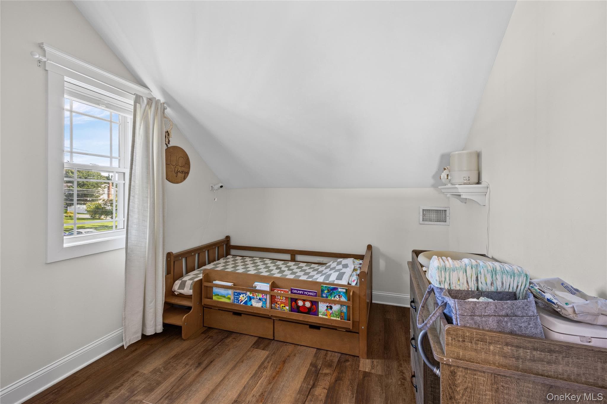 388 Lincoln Avenue thumbnail 19