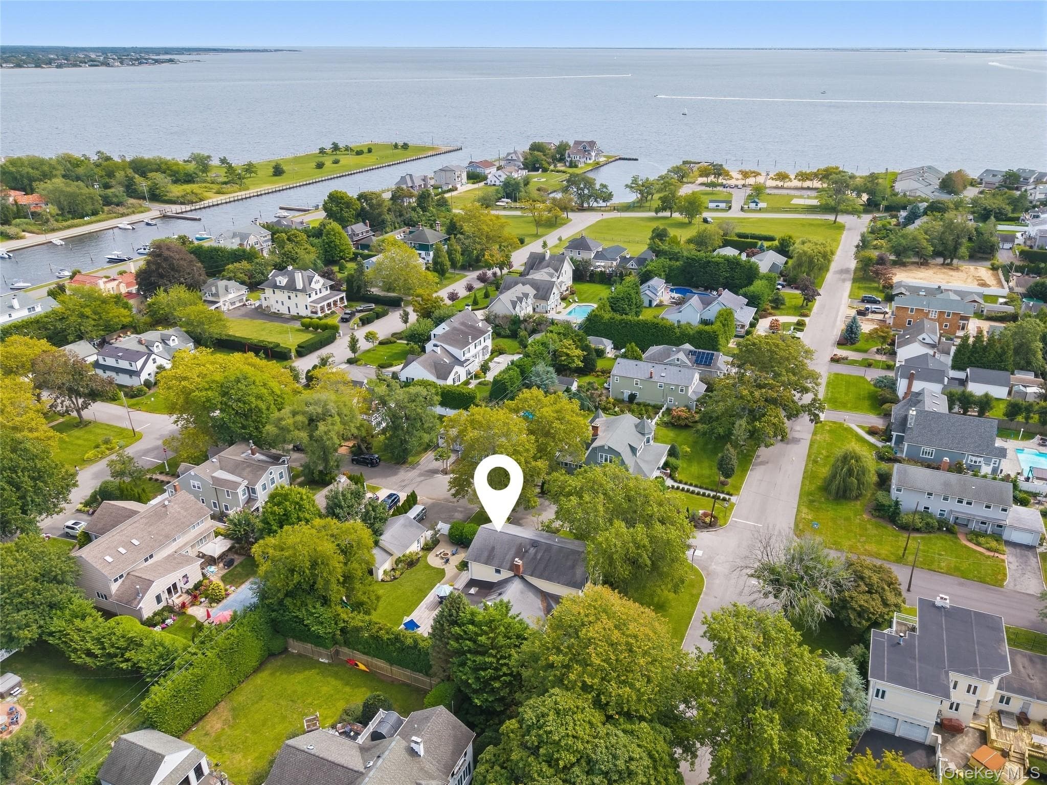 52 Bayway Avenue thumbnail 4