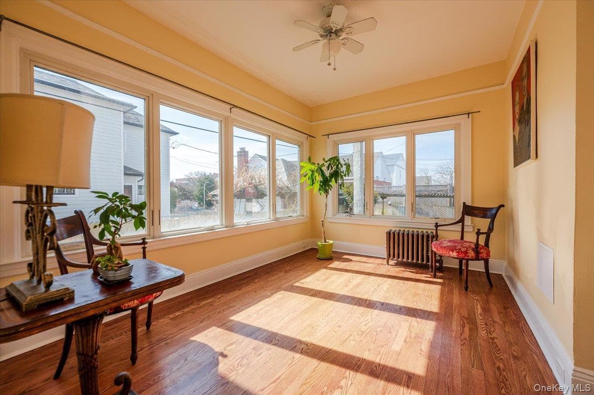 211 Laurelton Boulevard thumbnail 15