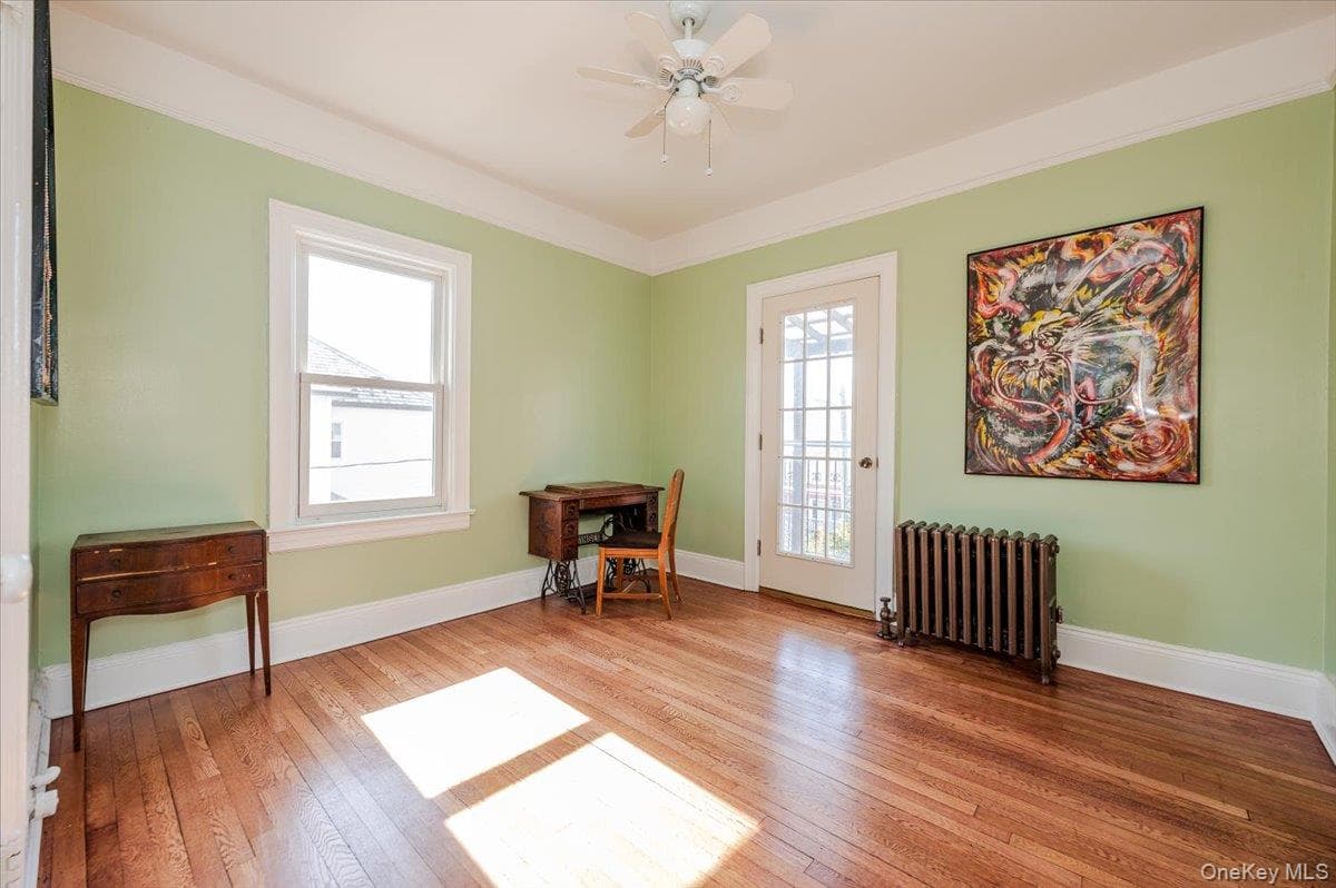 211 Laurelton Boulevard thumbnail 27