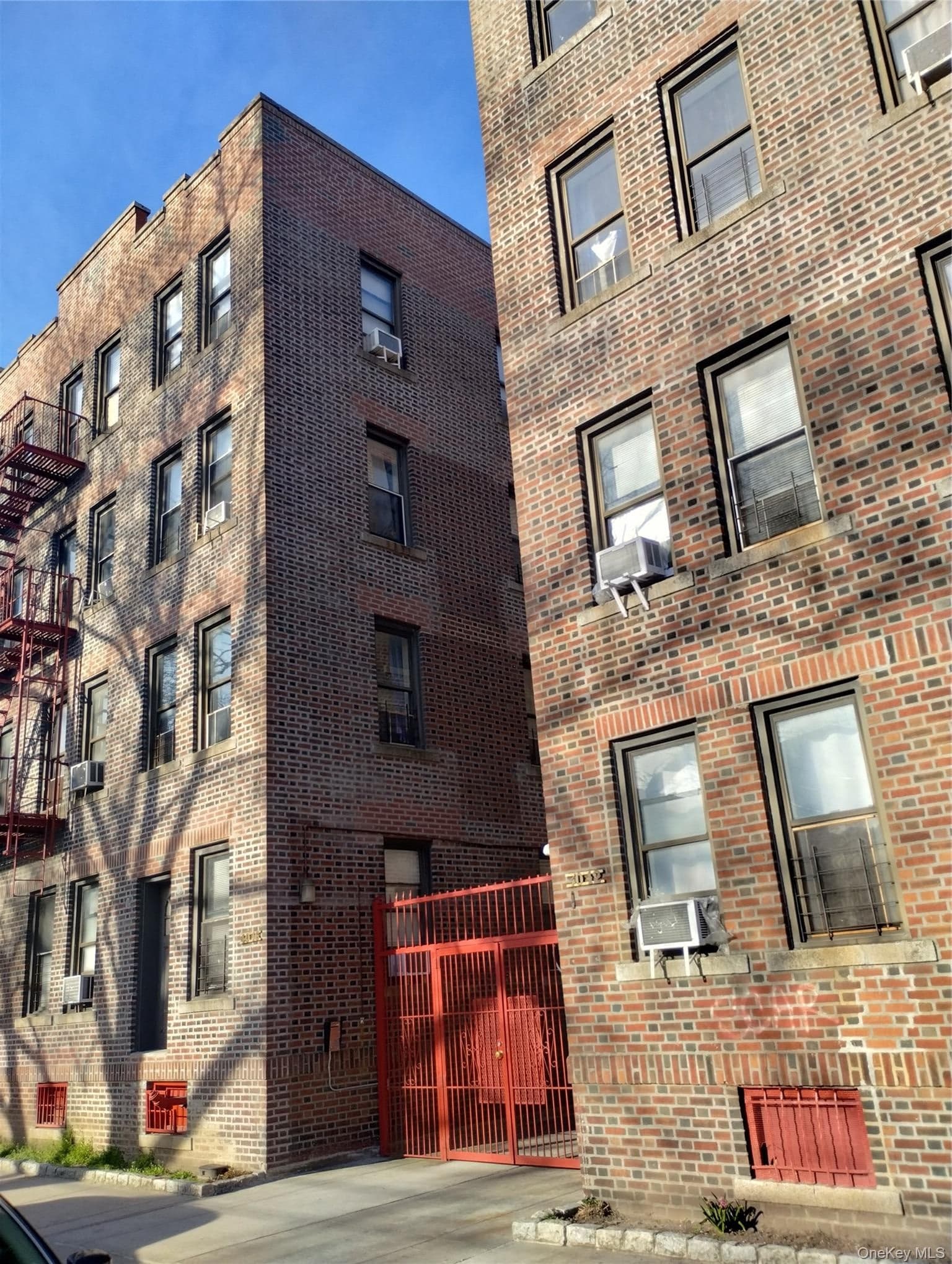 Address Withheld By Request, Woodside
