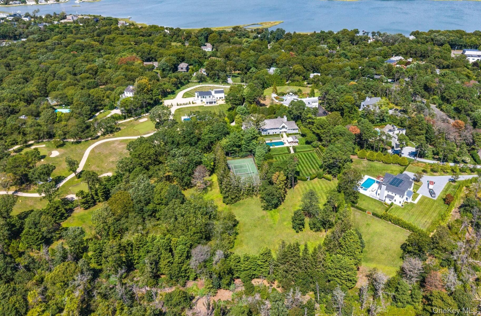 20 Hillside Road thumbnail 32