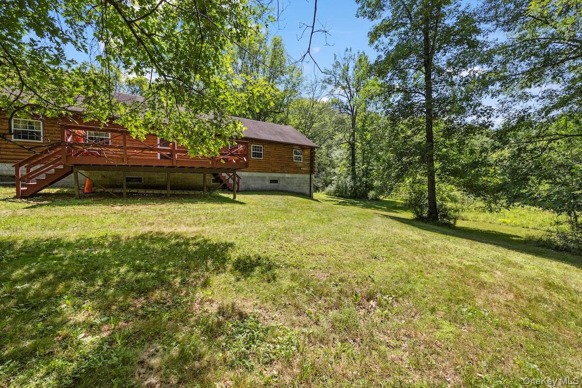 284 Hall Hill Road thumbnail 11
