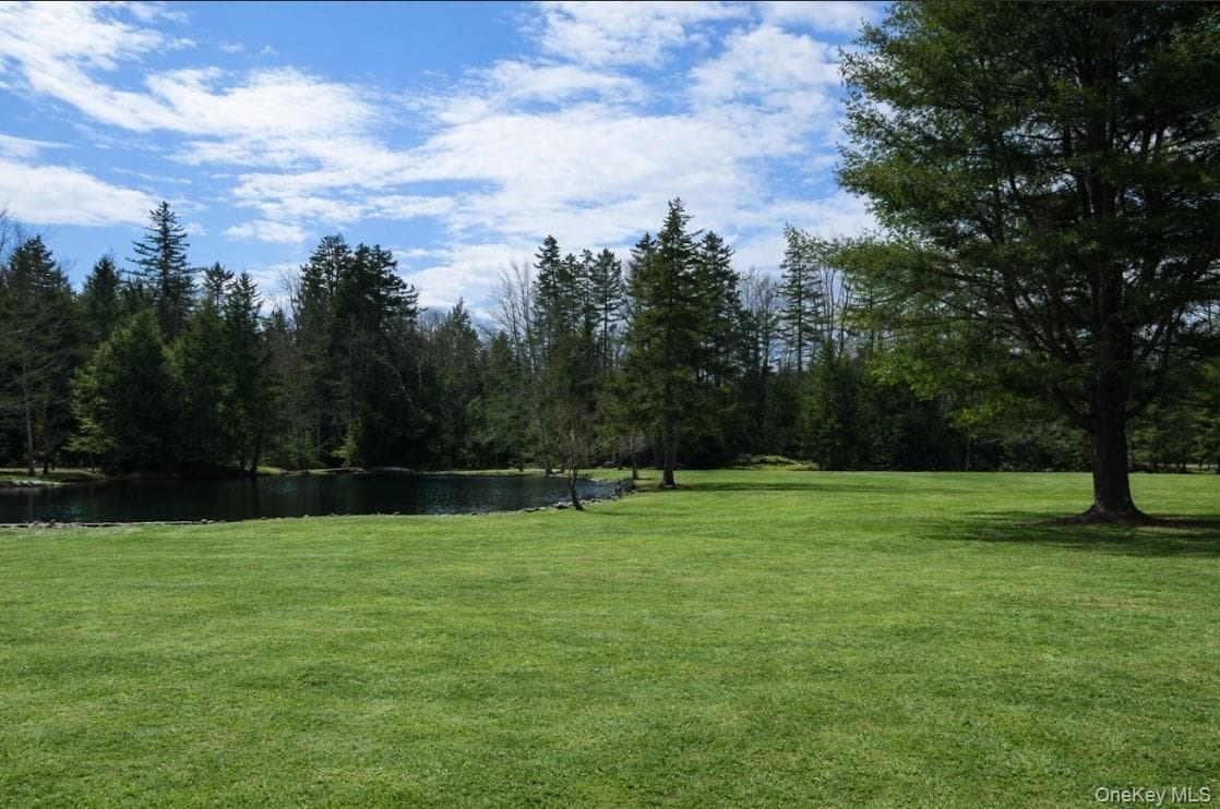 698 Cooley Road thumbnail 5