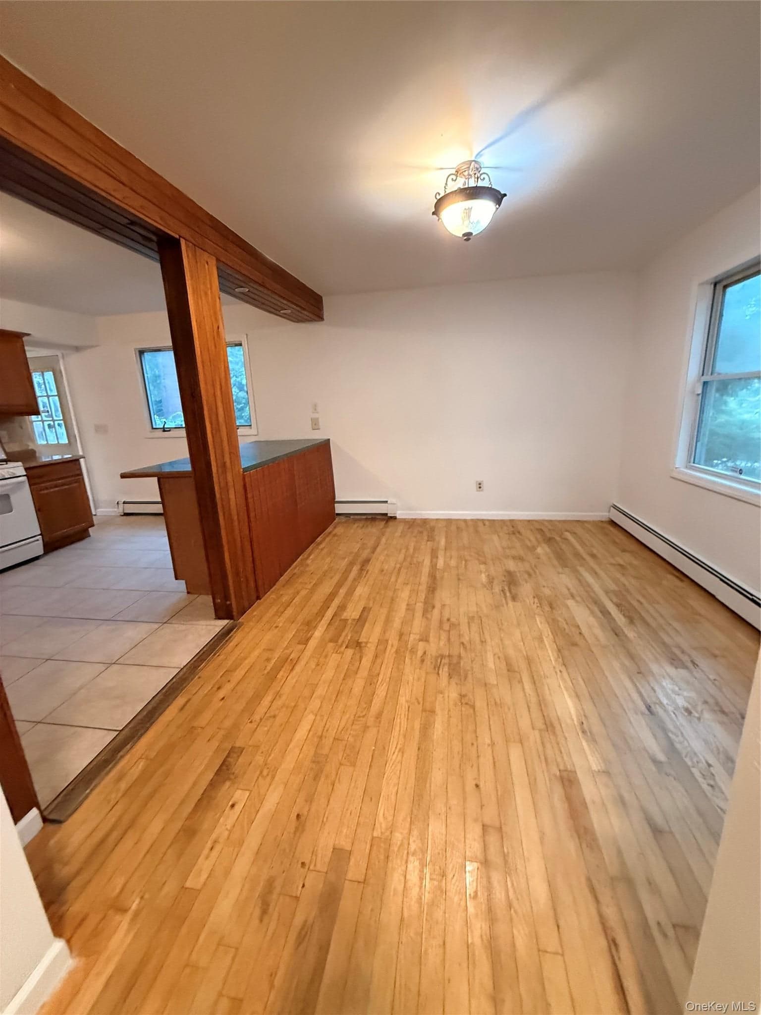 13 Hampton Avenue thumbnail 4