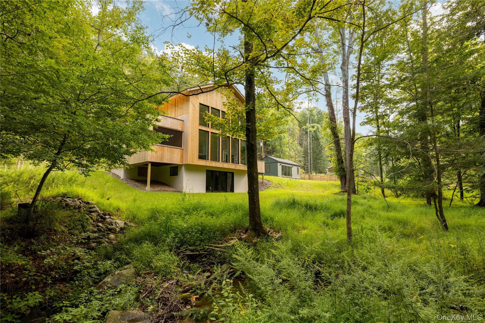332 Mohonk Road thumbnail 4