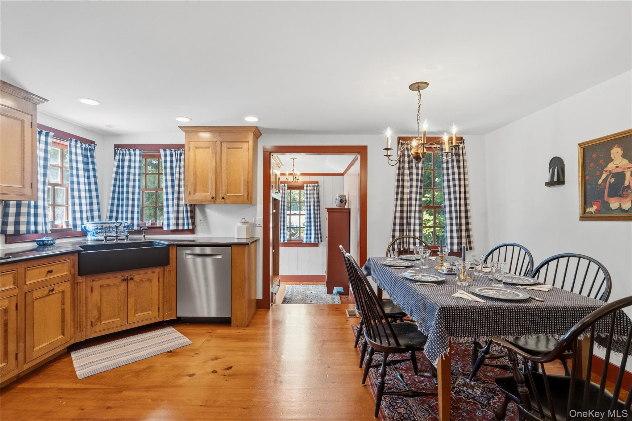 211 Berry Hill Road thumbnail 12