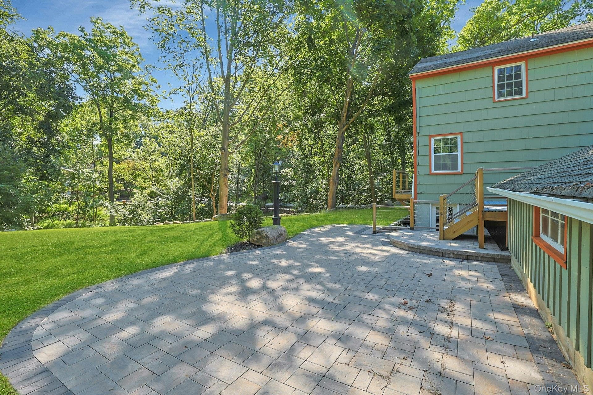 556 Babbling Brook Lane thumbnail 42