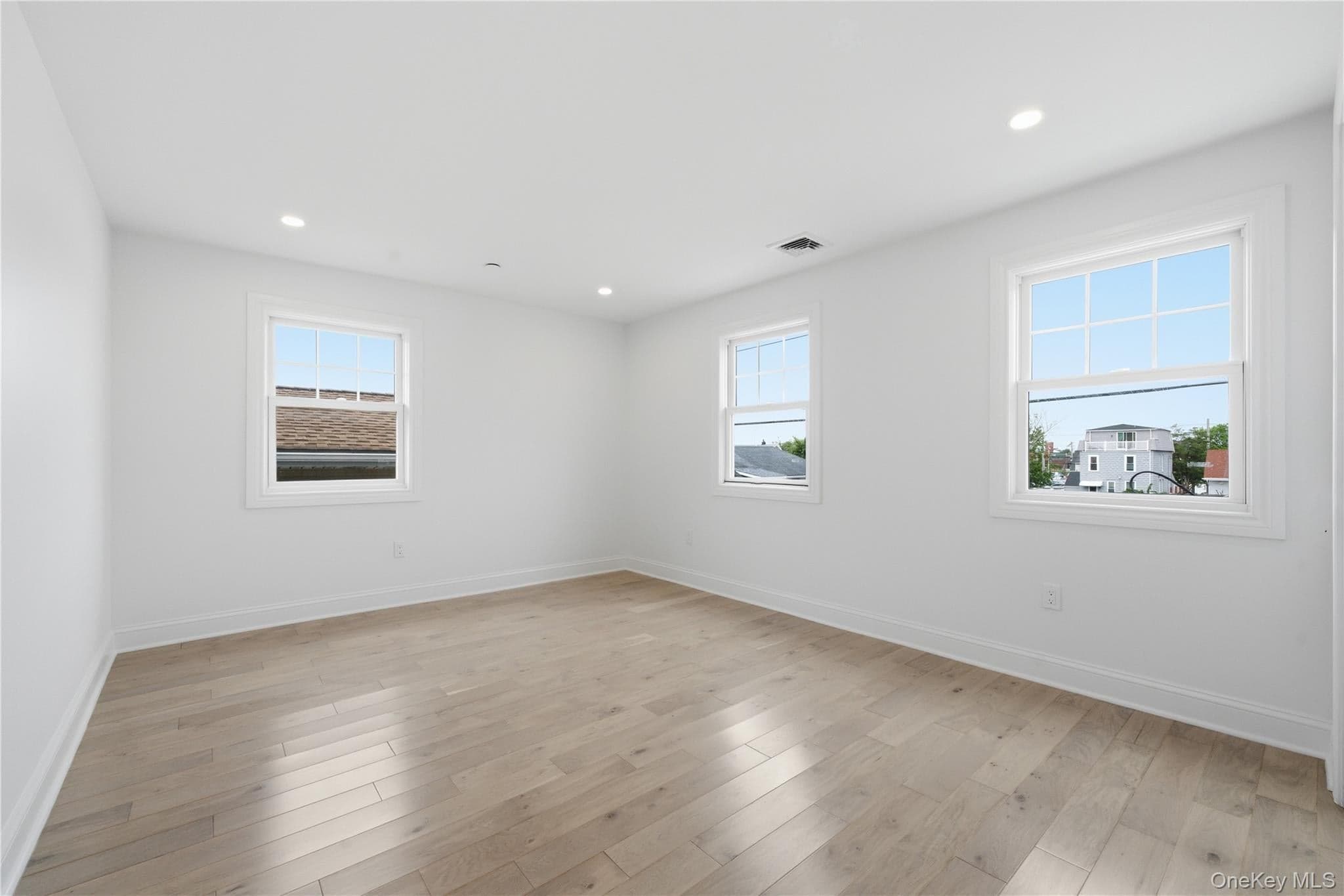 157 Sportsmans Avenue thumbnail 25