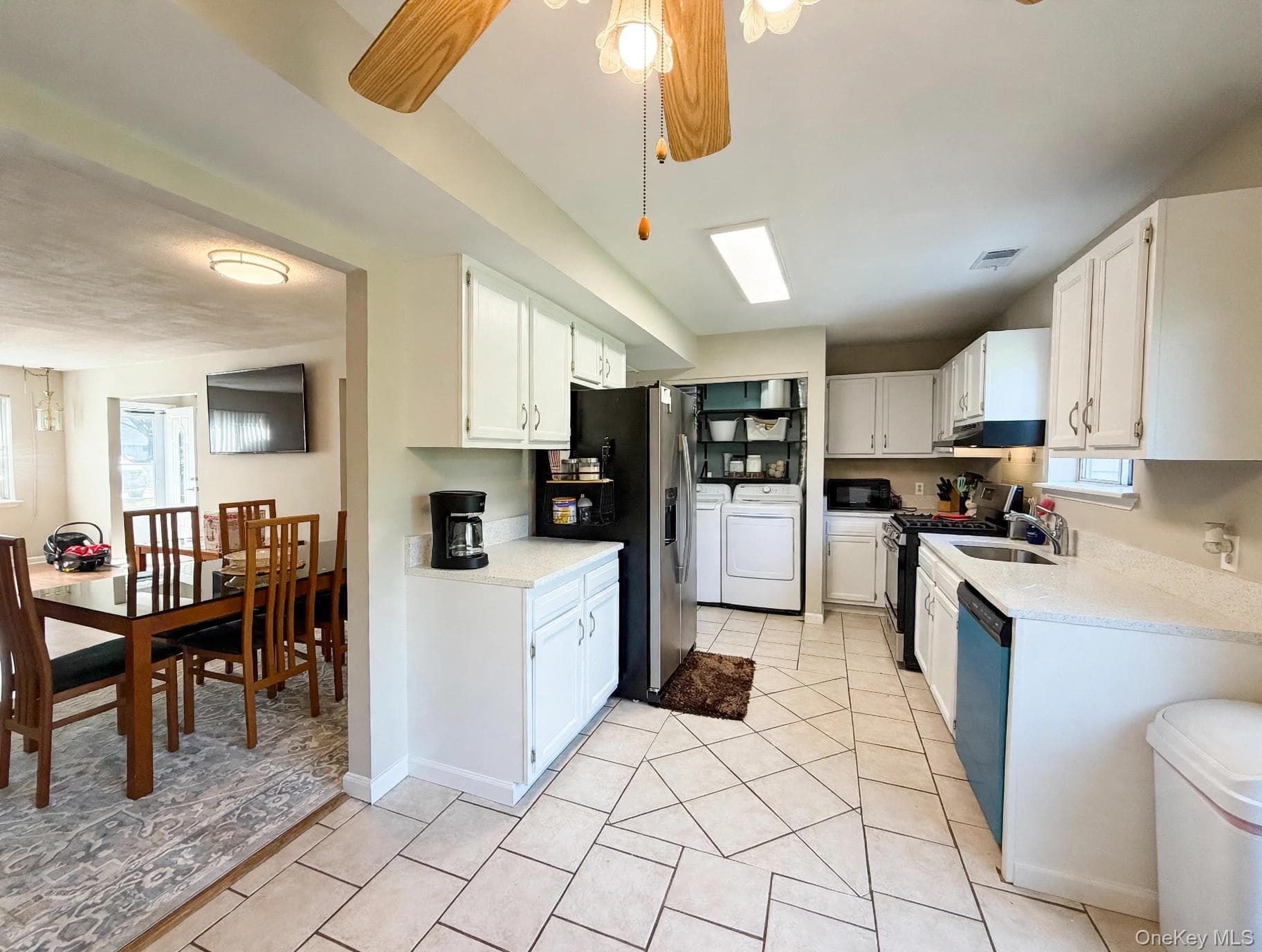 276 Temple Hill Road Unit: 706 thumbnail 4