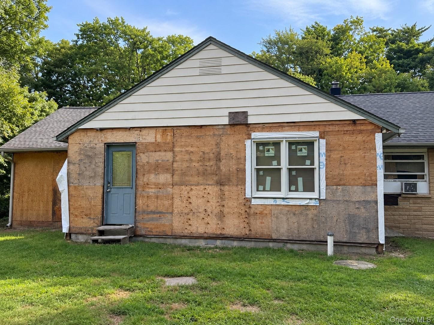 715 E Hampton Sag Harbor Turnpike TPKE, Sag Harbor