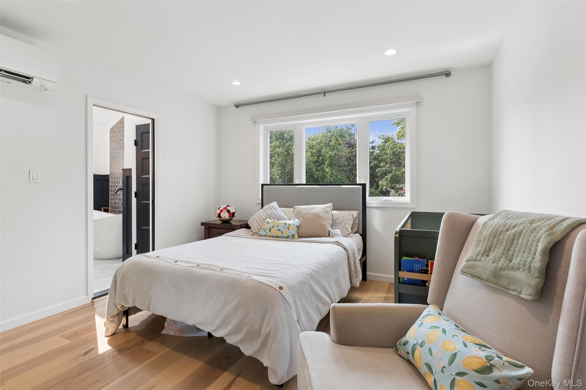 1007 Stafford Road thumbnail 10