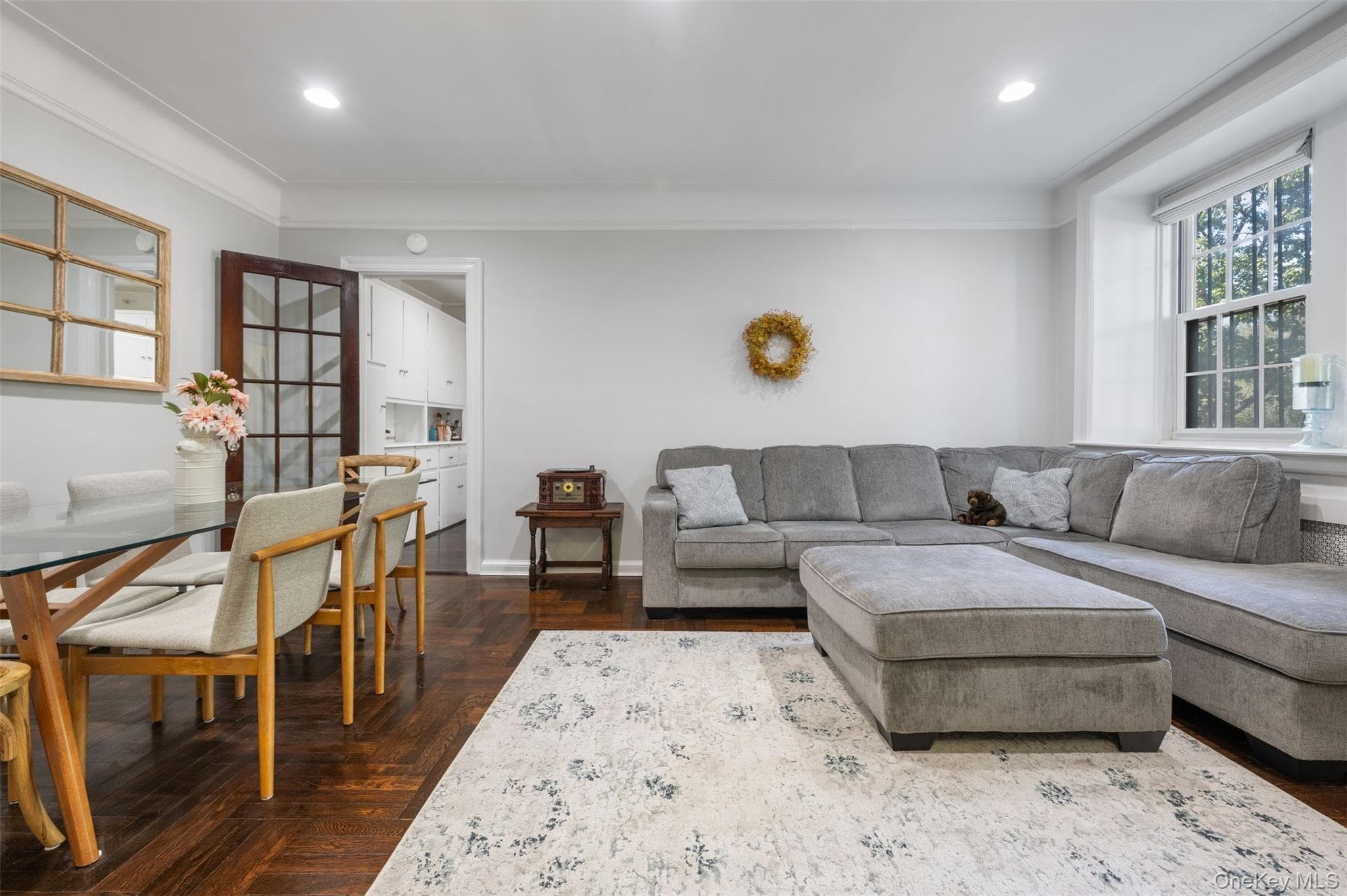 3814 Johnson Avenue Unit: E thumbnail 4