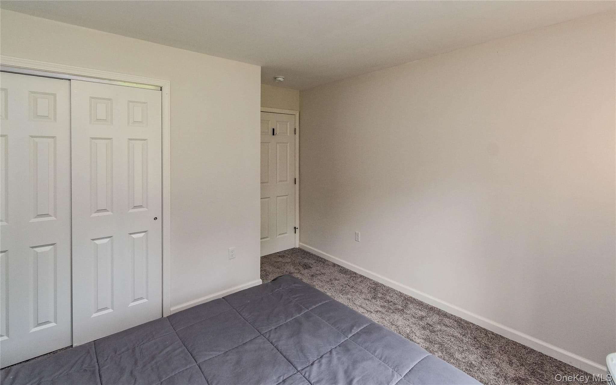 26 Summit Drive thumbnail 14