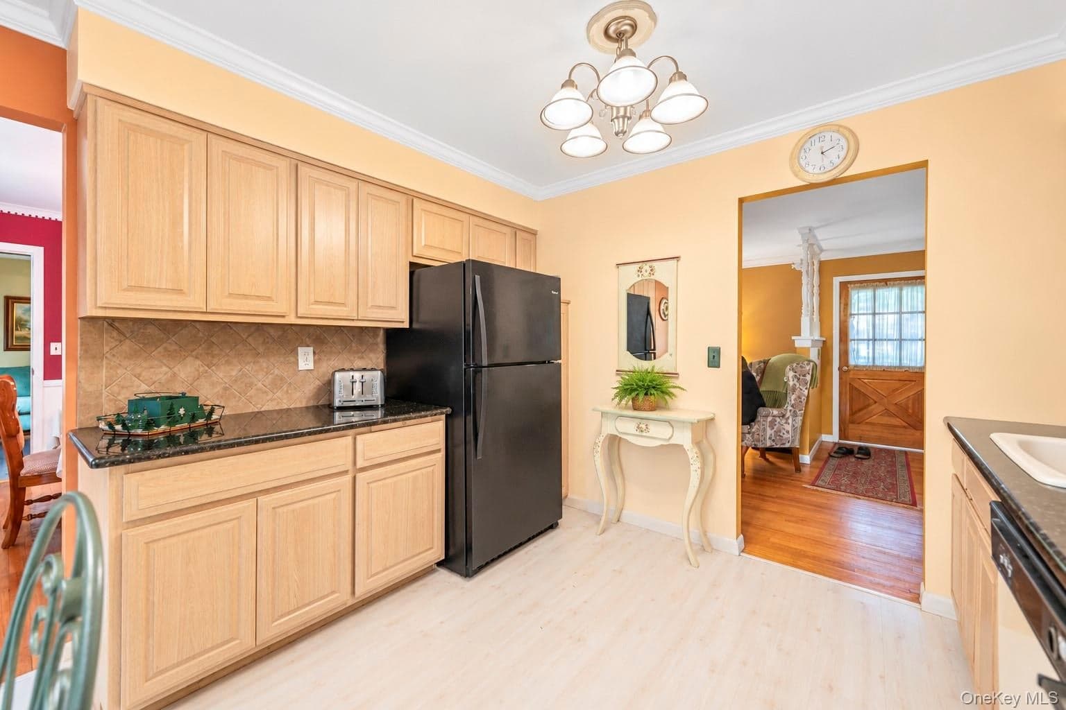 2306 Pine Avenue thumbnail 20