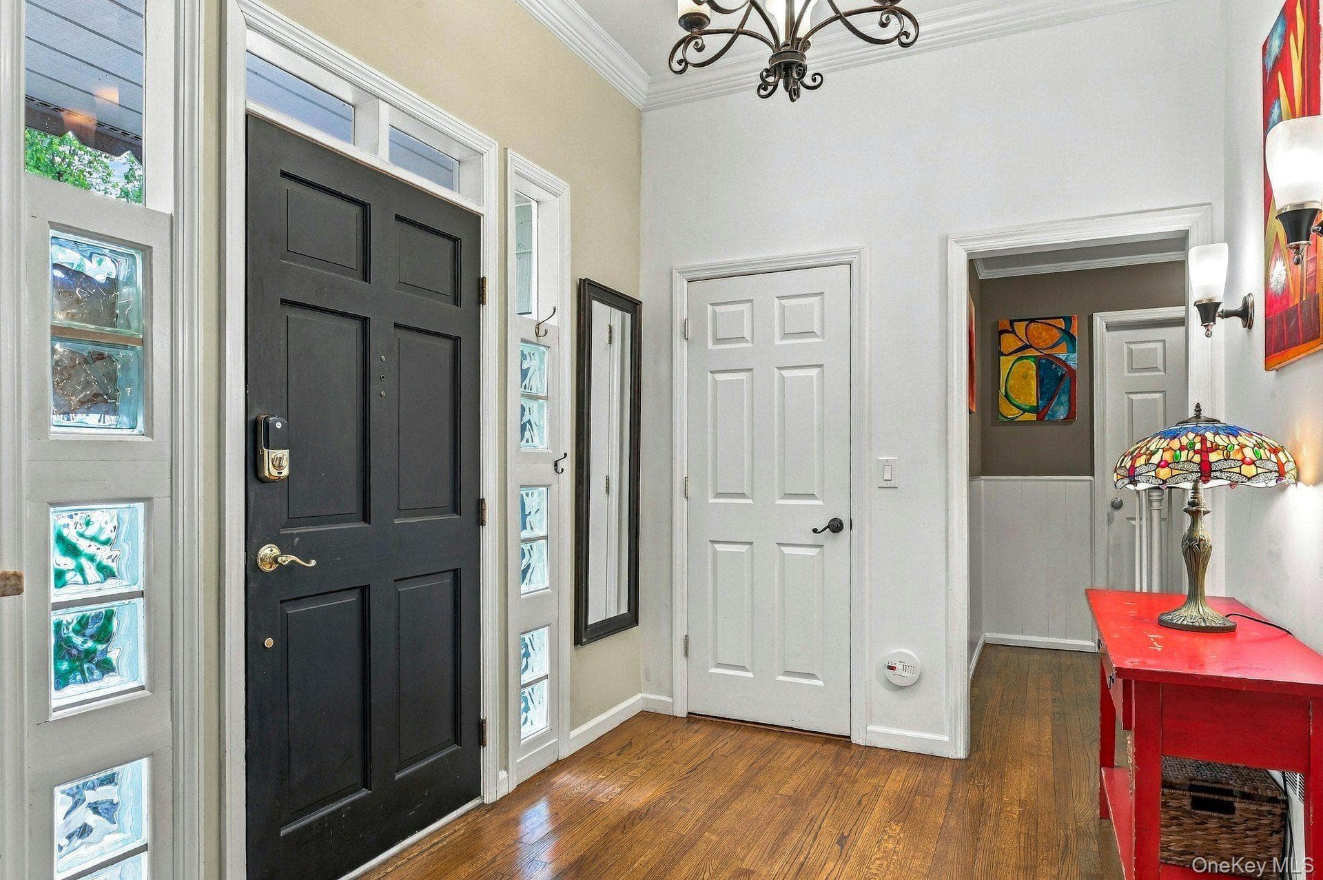 24 Avenue B thumbnail 8