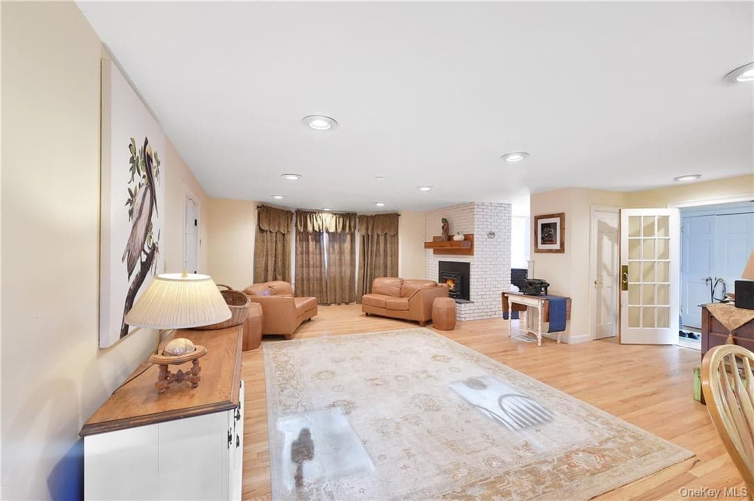 256 Ridge Road thumbnail 7
