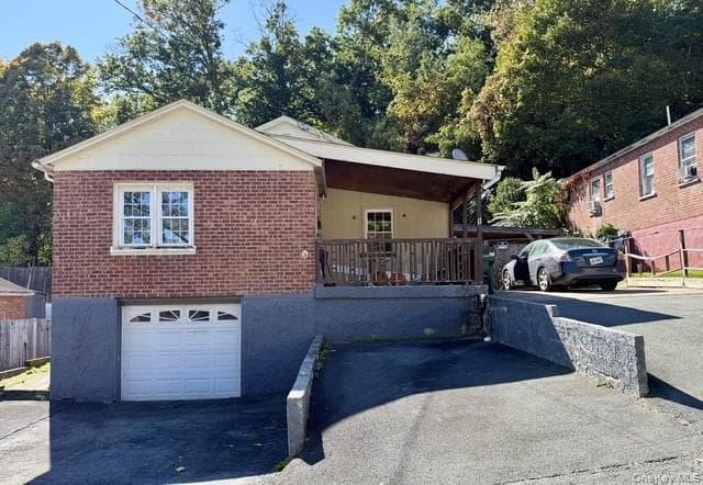 11 Phyllis Drive photo 1